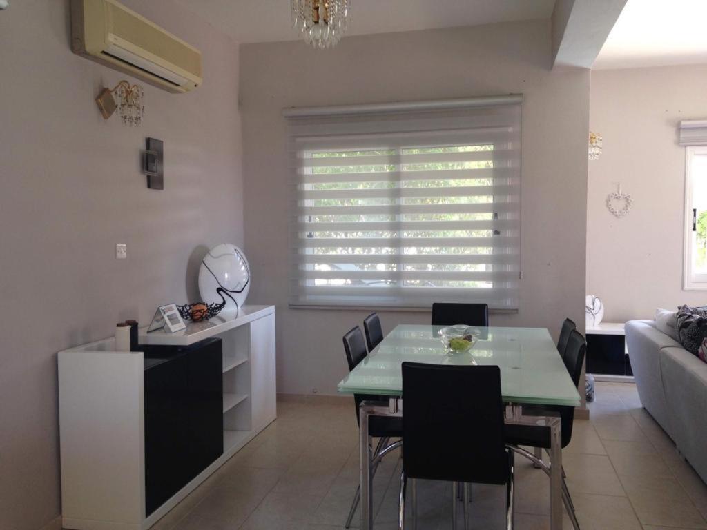 Villa Laurel 佩亚 外观 照片
